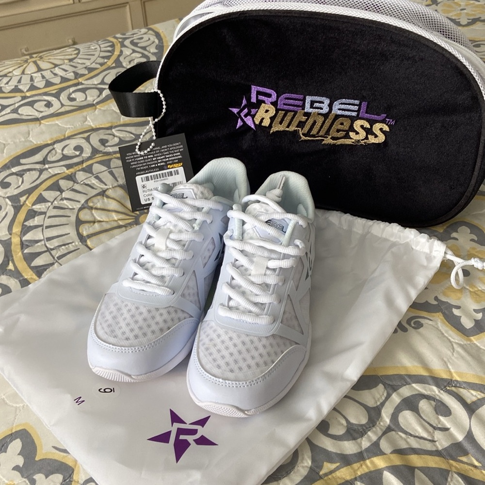 Rebel Ruthless Cheer Shoes size 6